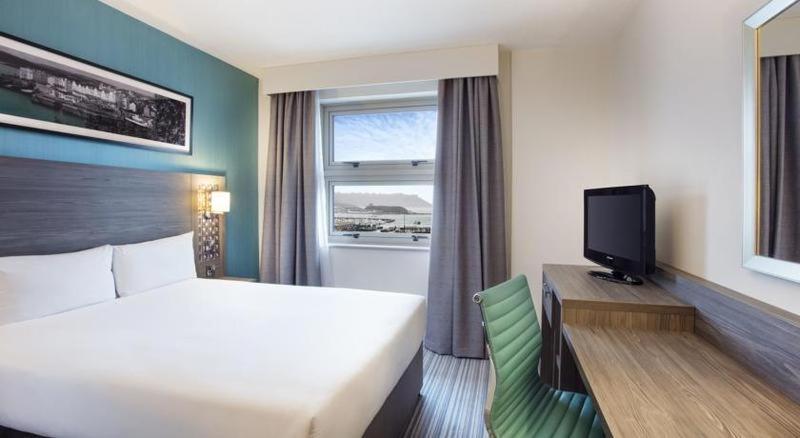 Leonardo Hotel East Midlands Airport Касъл Донингтън Стая снимка